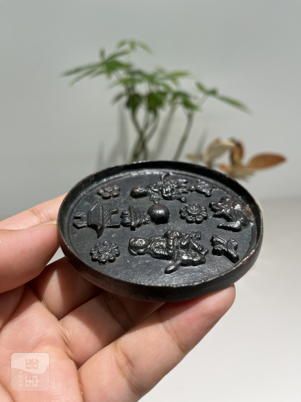 明 童子骑狮多宝纹镜 - 图6
